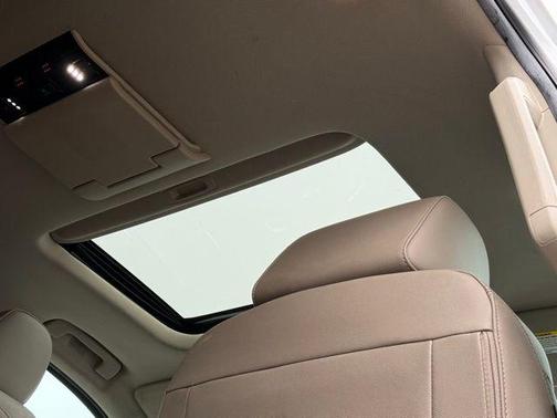 Summit White 2017 Chevrolet Tahoe Premier