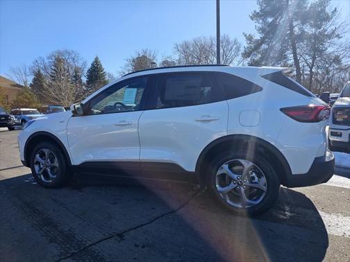 2025 Ford Escape ST-Line Select