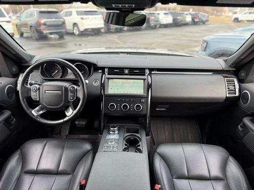 2018 Land Rover Discovery SE
