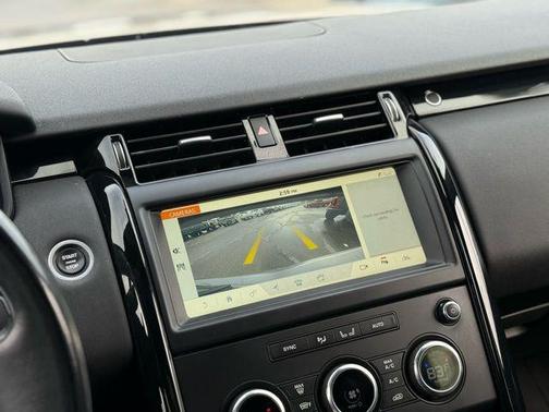 2018 Land Rover Discovery SE