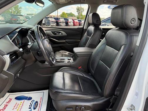 2021 Chevrolet Traverse LT Leather