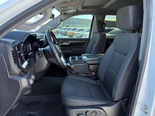 2023 GMC Sierra 1500 SLE