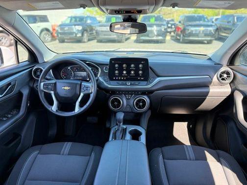 Summit White 2025 Chevrolet Blazer 2LT