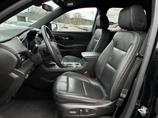 2022 Chevrolet Traverse RS