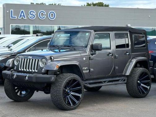 2016 Jeep Wrangler Unlimited Sahara