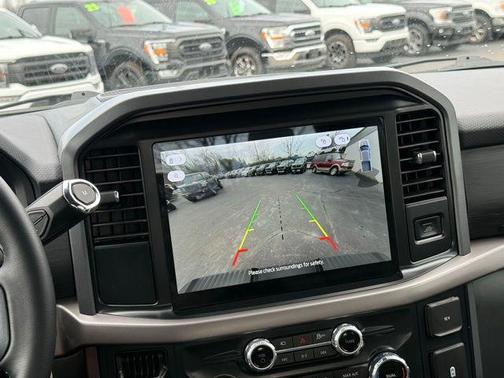 Oxford White 2025 Ford F-150 XLT