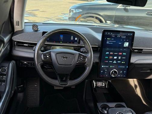 2021 Ford Mustang Mach-E Premium