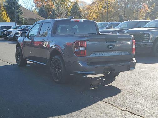 2025 Ford Maverick Lobo Standard