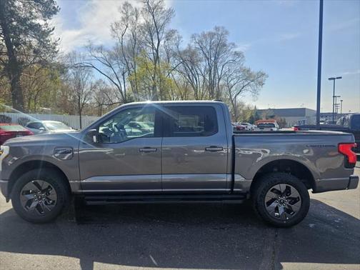 2025 Ford F-150 Lightning Flash