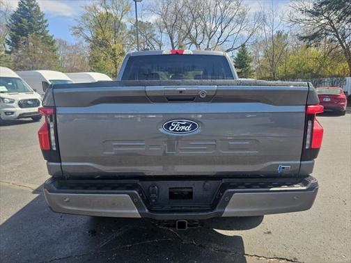 2025 Ford F-150 Lightning Flash