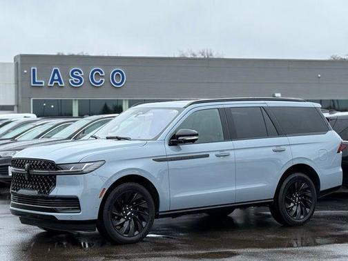 Gray Mist 2025 Lincoln Navigator Reserve