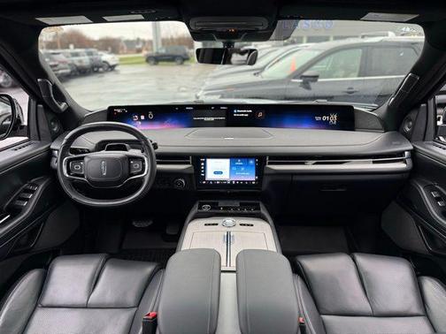 Gray Mist 2025 Lincoln Navigator Reserve