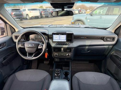 2023 Ford Maverick XL