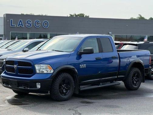 2016 RAM 1500 SLT