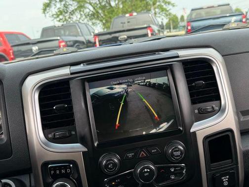 2016 RAM 1500 SLT