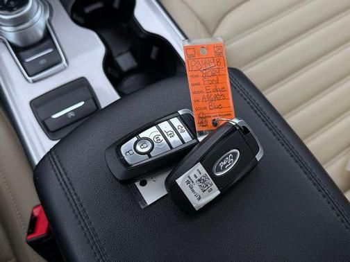 Blue Metallic 2024 Ford Edge SEL