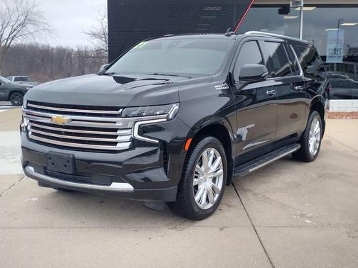 2021 Chevrolet Suburban High Country