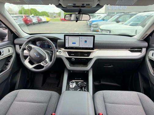 Vapor Blue Metallic 2025 Ford Explorer Active