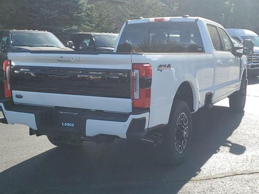 2026 Ford F-350 Platinum