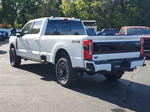 2026 Ford F-350 Platinum