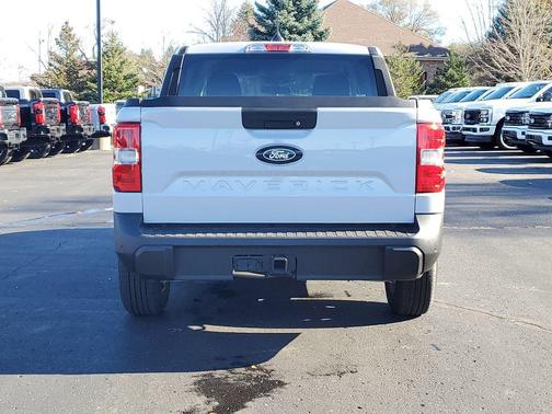 2025 Ford Maverick XL