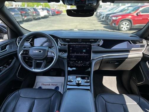 2023 Jeep Grand Cherokee Overland