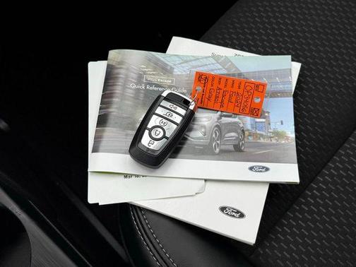 2024 Ford Escape PHEV SE