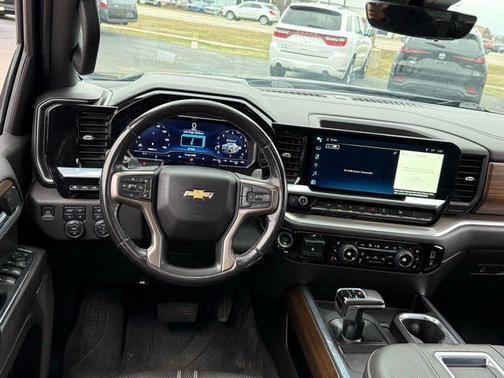 2022 Chevrolet Silverado 1500 High Country