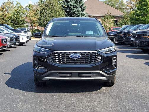 2025 Ford Escape PHEV SE