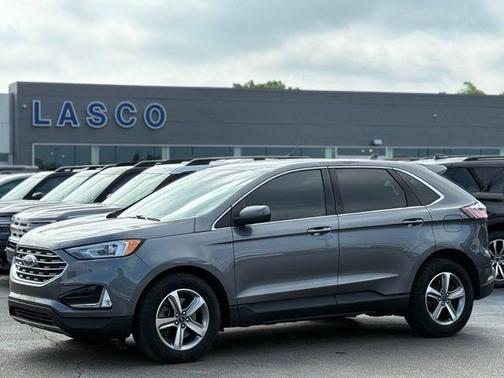 Gray Metallic 2021 Ford Edge SEL