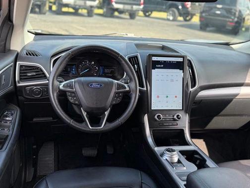 Gray Metallic 2021 Ford Edge SEL