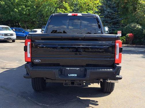 2026 Ford F-350 Platinum