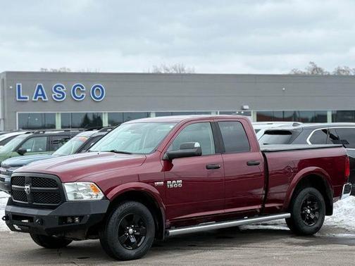 2016 RAM 1500 SLT