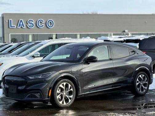 2022 Ford Mustang Mach-E Premium