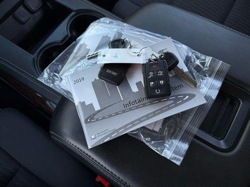 2019 GMC Yukon SLE