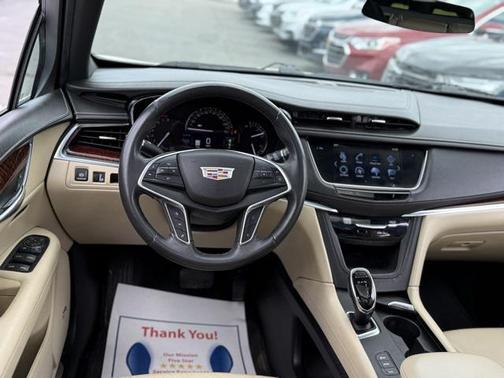 2017 Cadillac XT5 Luxury