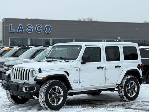 2023 Jeep Wrangler 4-Door Sahara