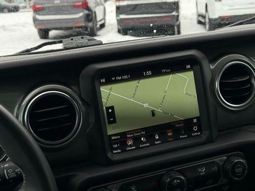 2023 Jeep Wrangler 4-Door Sahara