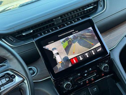 2022 Jeep Grand Cherokee 4xe Summit