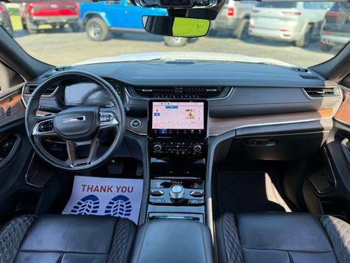 2022 Jeep Grand Cherokee 4xe Summit