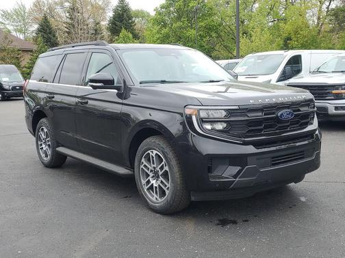 Agate Black Metallic 2026 Ford Expedition Active