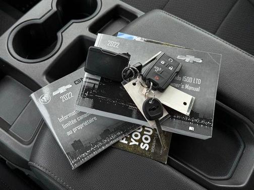 2022 Chevrolet Silverado 1500 Custom Trail Boss