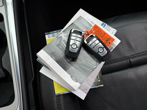 Agate Black Metallic 2023 Ford Explorer Platinum