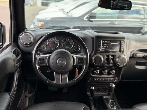 2018 Jeep Wrangler JK Sahara