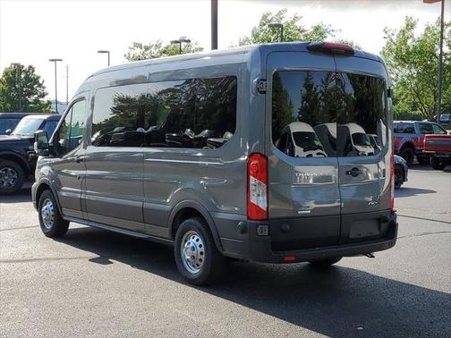 2025 Ford Transit-350 XL