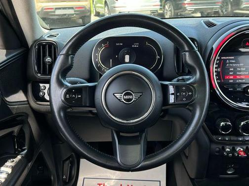 2022 MINI Countryman Oxford Edition