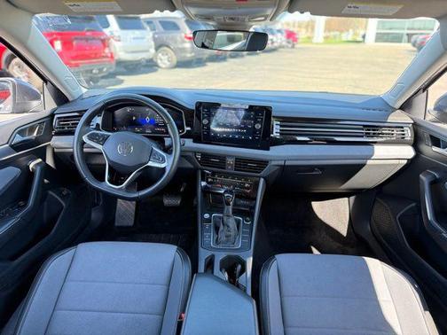 Gray 2025 Volkswagen Jetta 1.5T SE