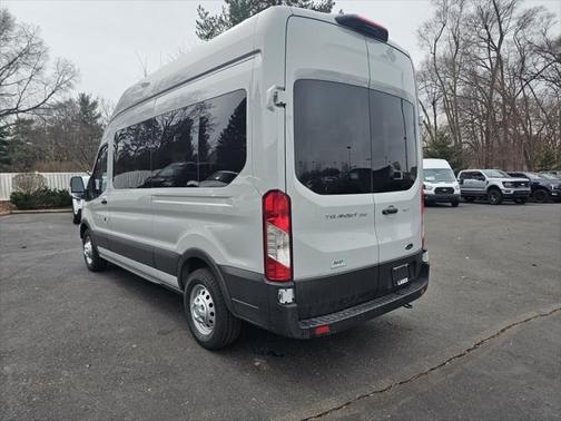 2025 Ford Transit-350 XLT