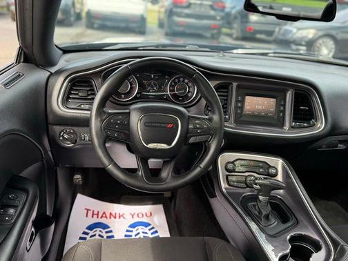2015 Dodge Challenger SXT