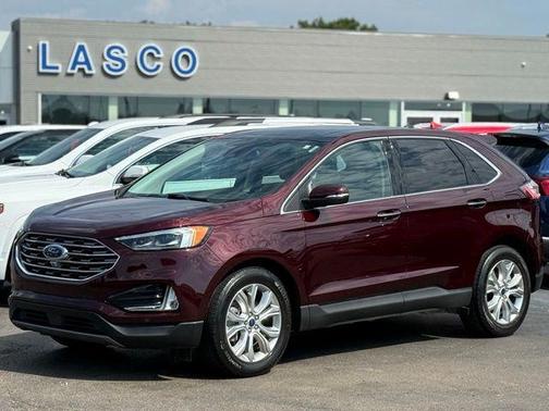 2022 Ford Edge Titanium